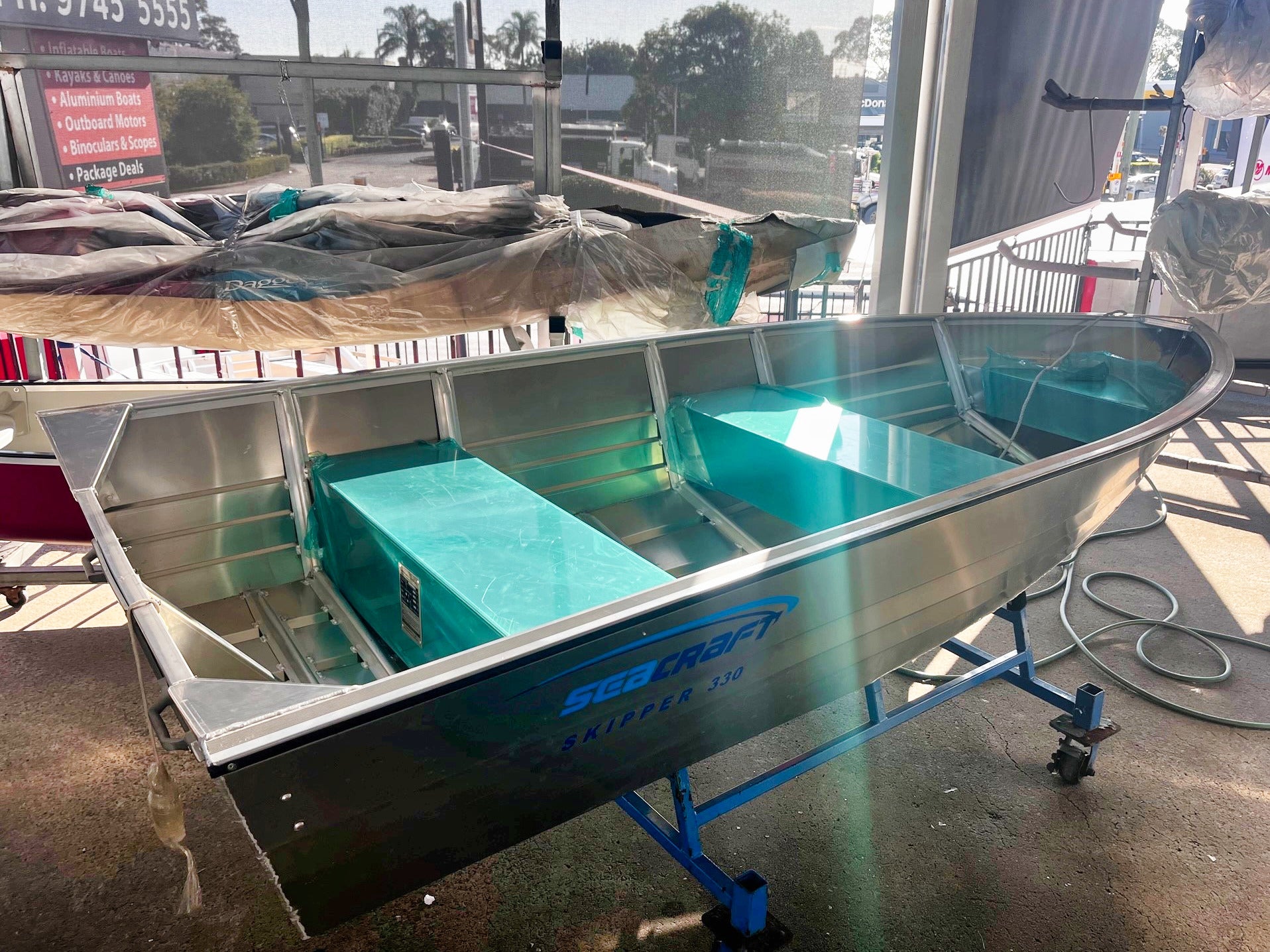 SeaCraft Skipper 330 (IN STOCK)