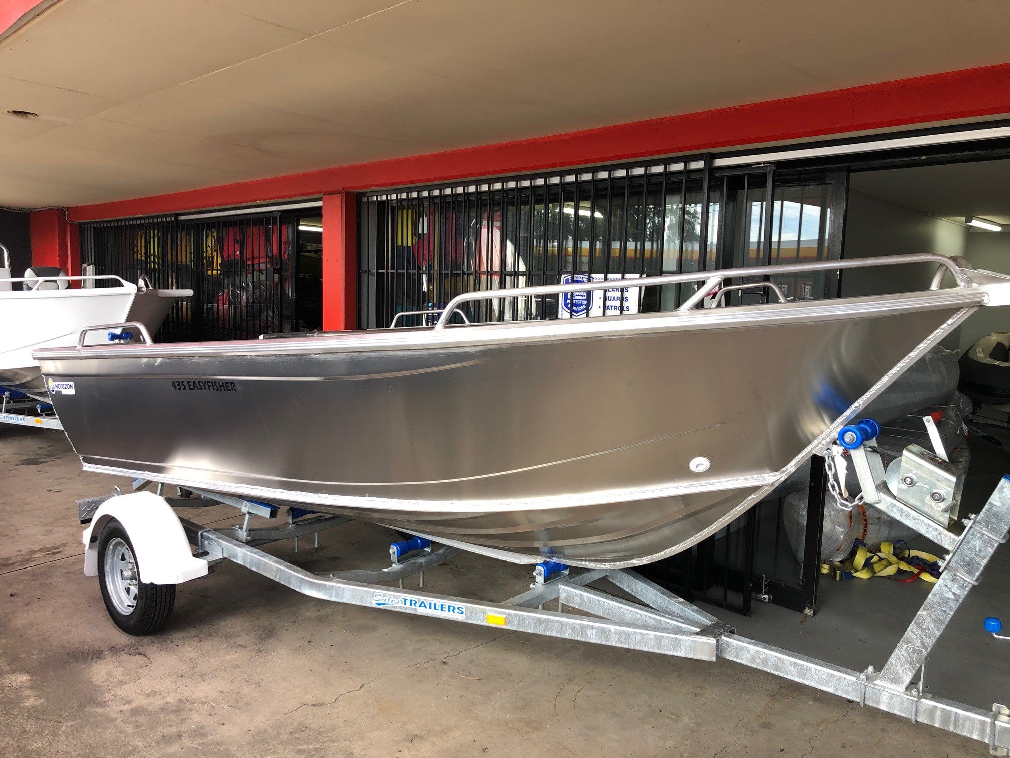 Horizon 435 EasyFisher (Due approx. late Jan/Feb 2026)