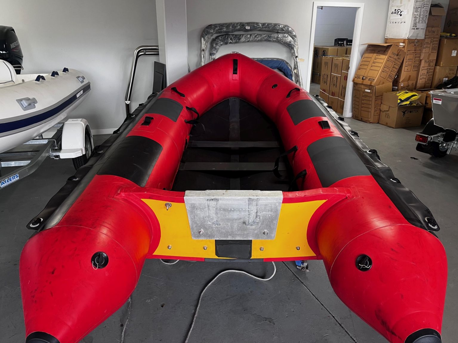 Ex-Demo New Zealand built Hypalon surf boat in as new condition (only used 4 times)