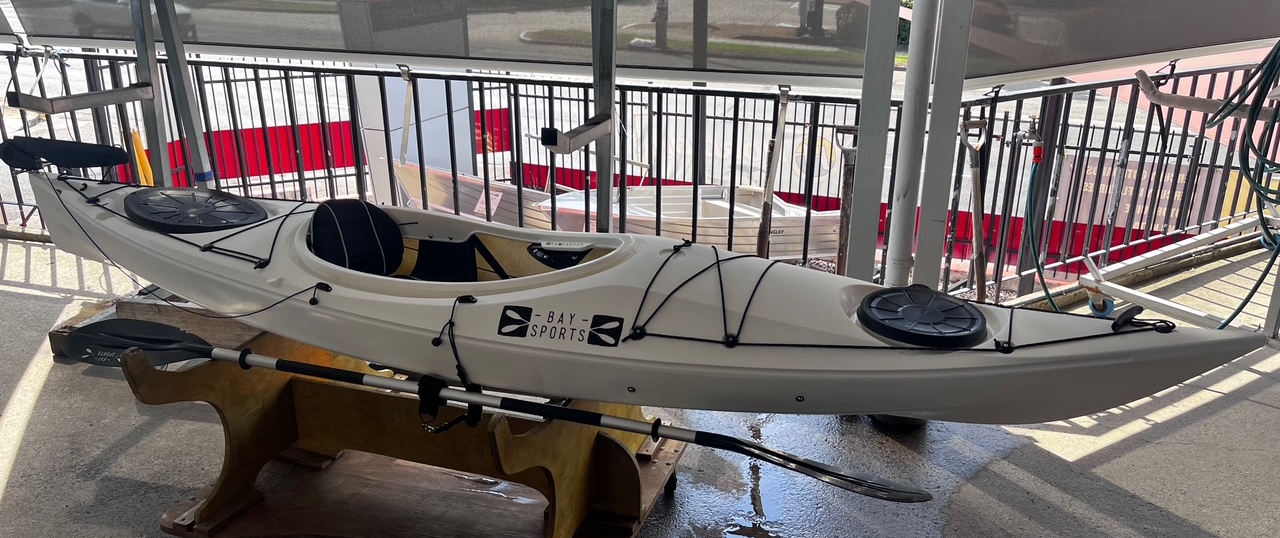 Used Aquanauta PRO Sit In Kayak with rudder in 'AS NEW' condiion