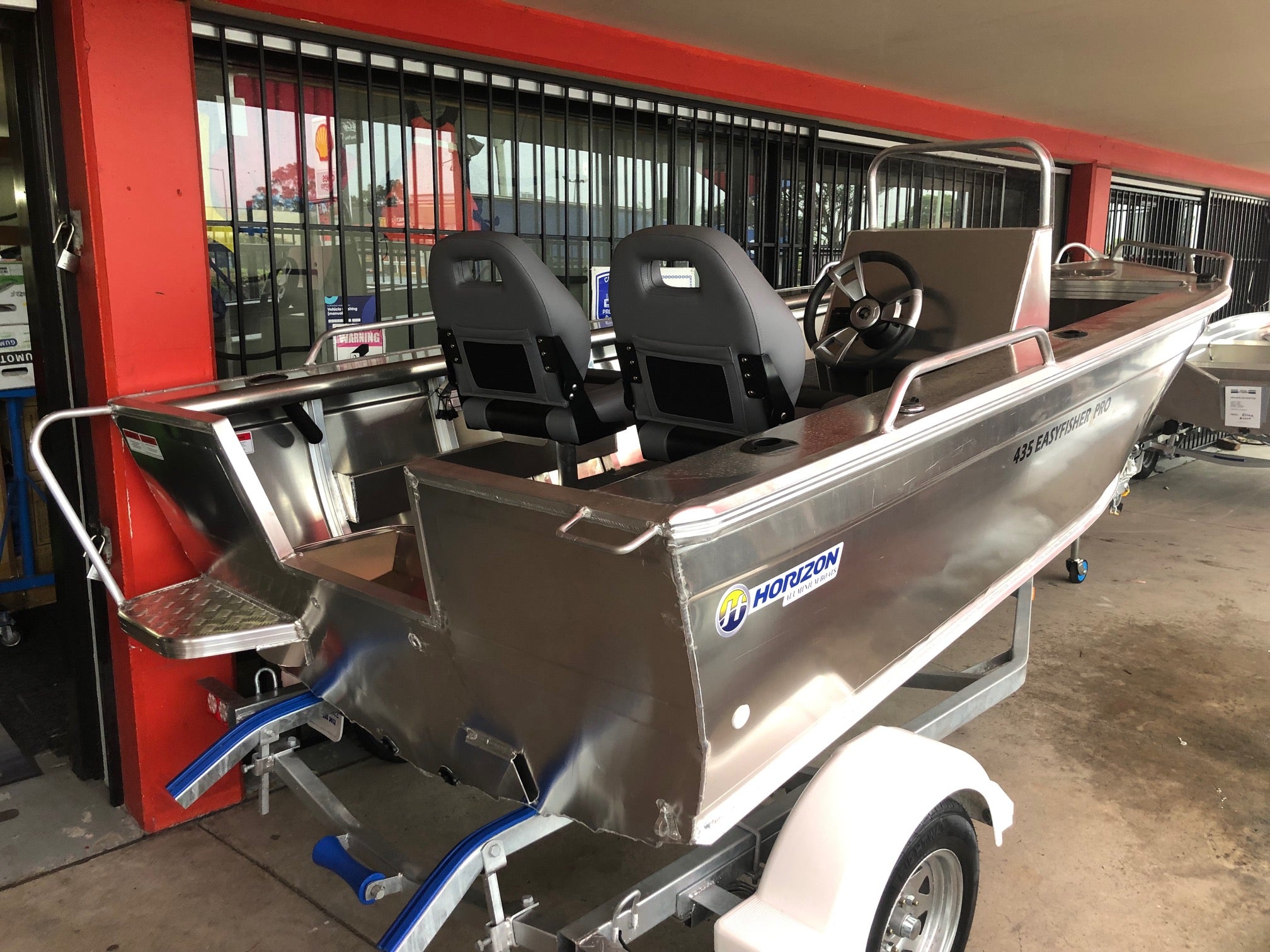 Horizon 435 EasyFisher Centre/Side Console