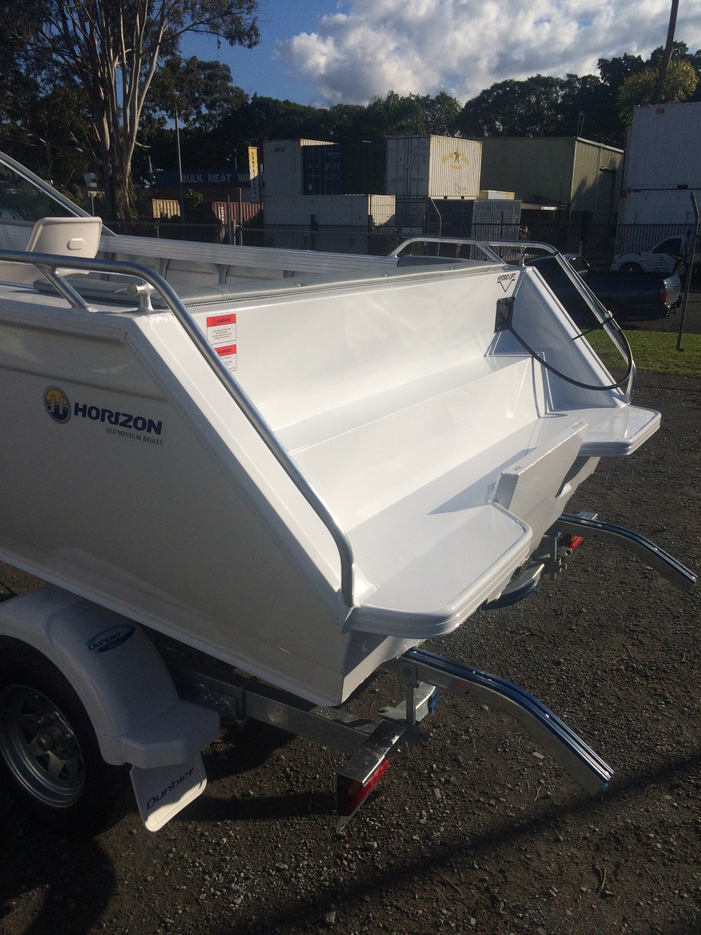 Horizon 454 Stryker SR Runabout - waves-overseas