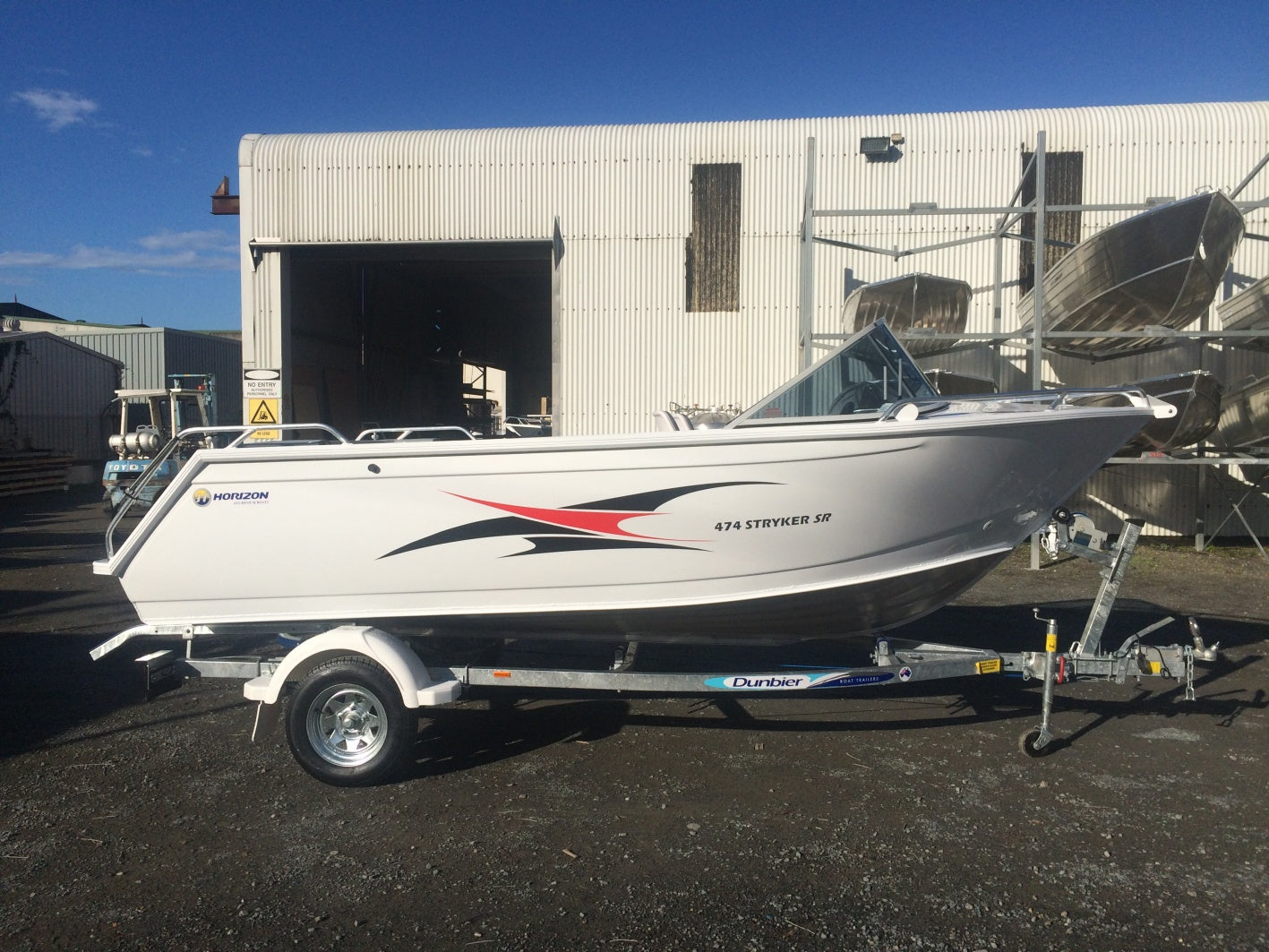 Horizon 474 Stryker SR Runabout - waves-overseas