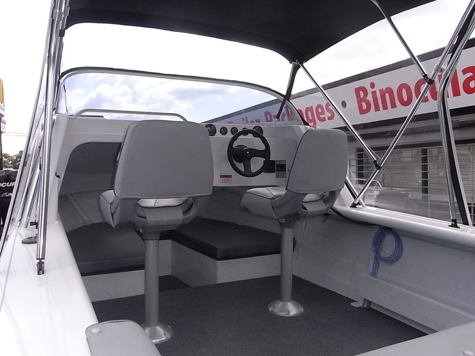 Horizon 525 Scorpion Cuddy Cabin - waves-overseas