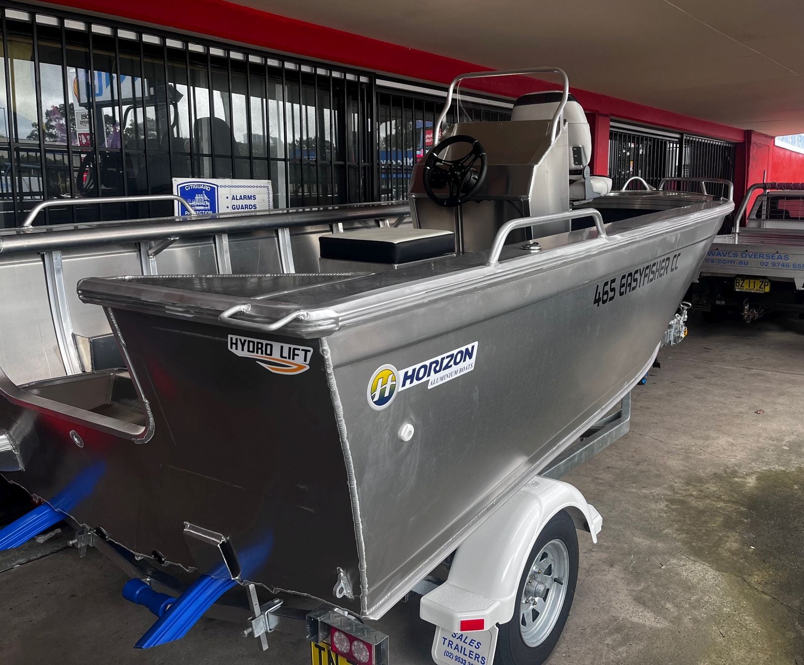 Horizon 465 EasyFisher Centre/Side Console