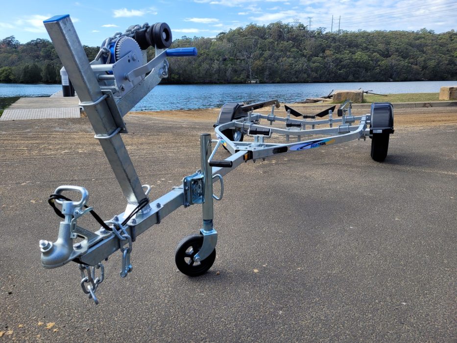 Brand new Sea Trail 4.2m boat trailer (Free spare wheel and carrier)