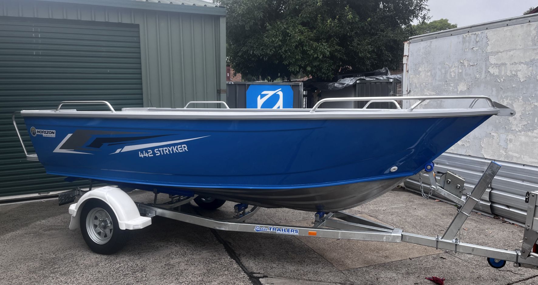 Horizon 442 Stryker (IN STOCK)