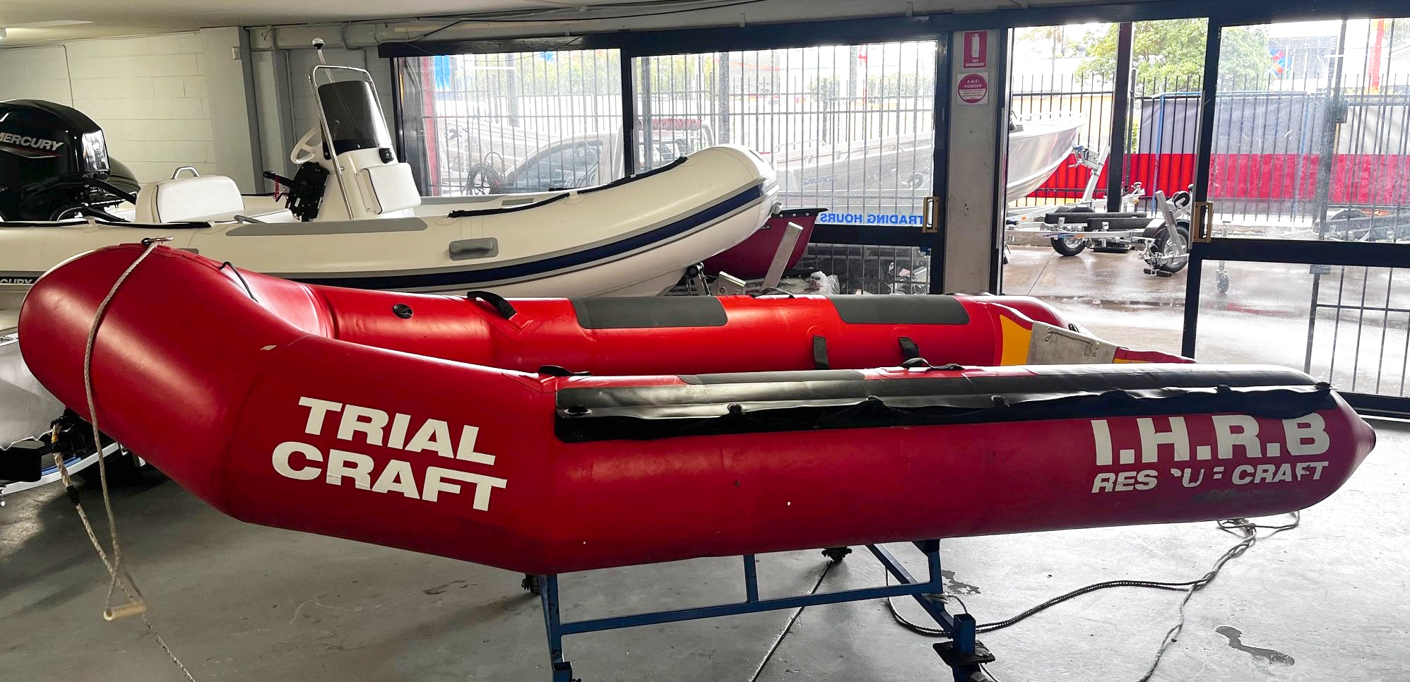 Ex-Demo New Zealand built Hypalon surf boat in as new condition (only used 4 times)
