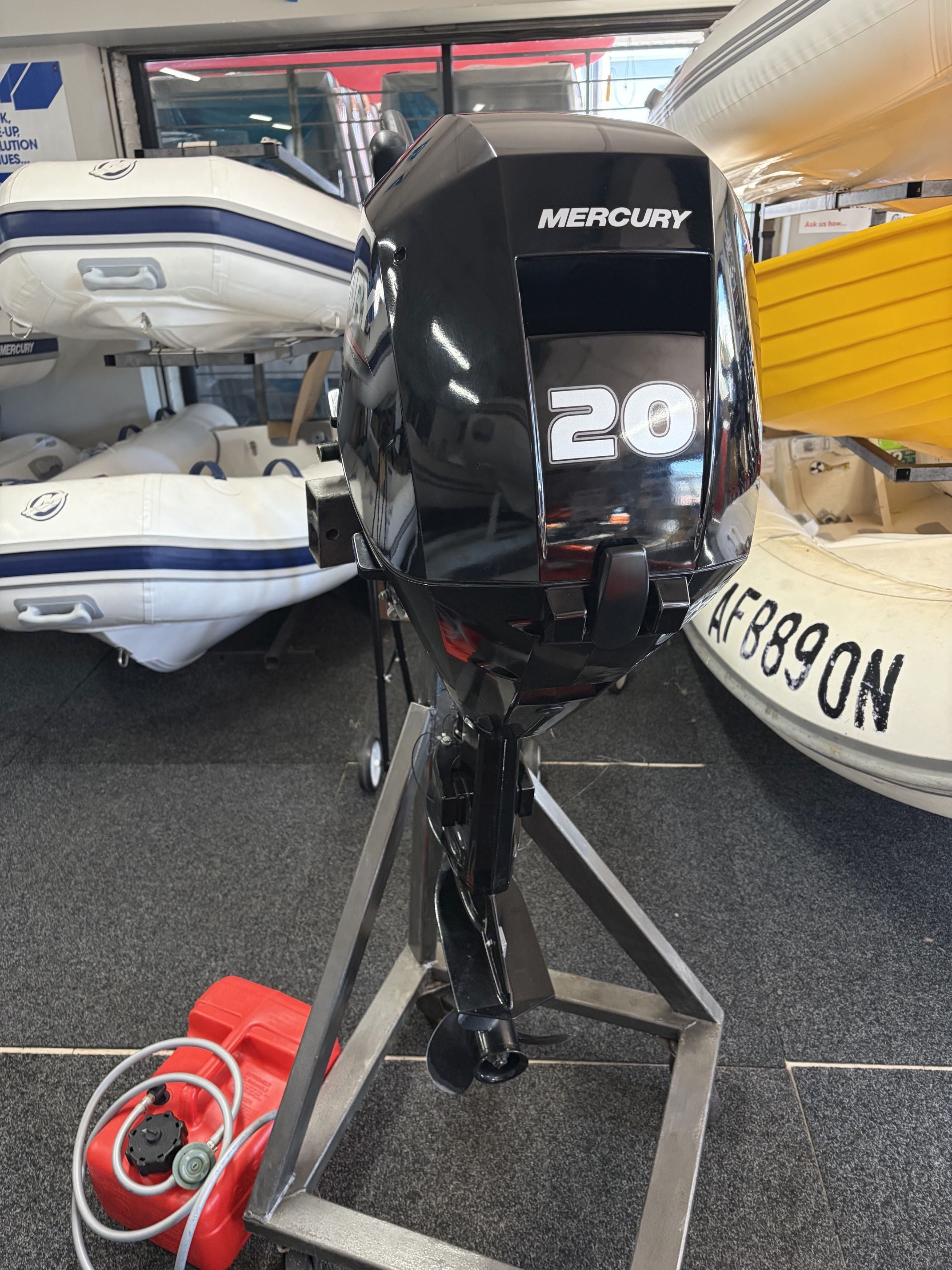 Used Mercury 20hp long shaft EFI 4 stroke with electric start in as new condition.
