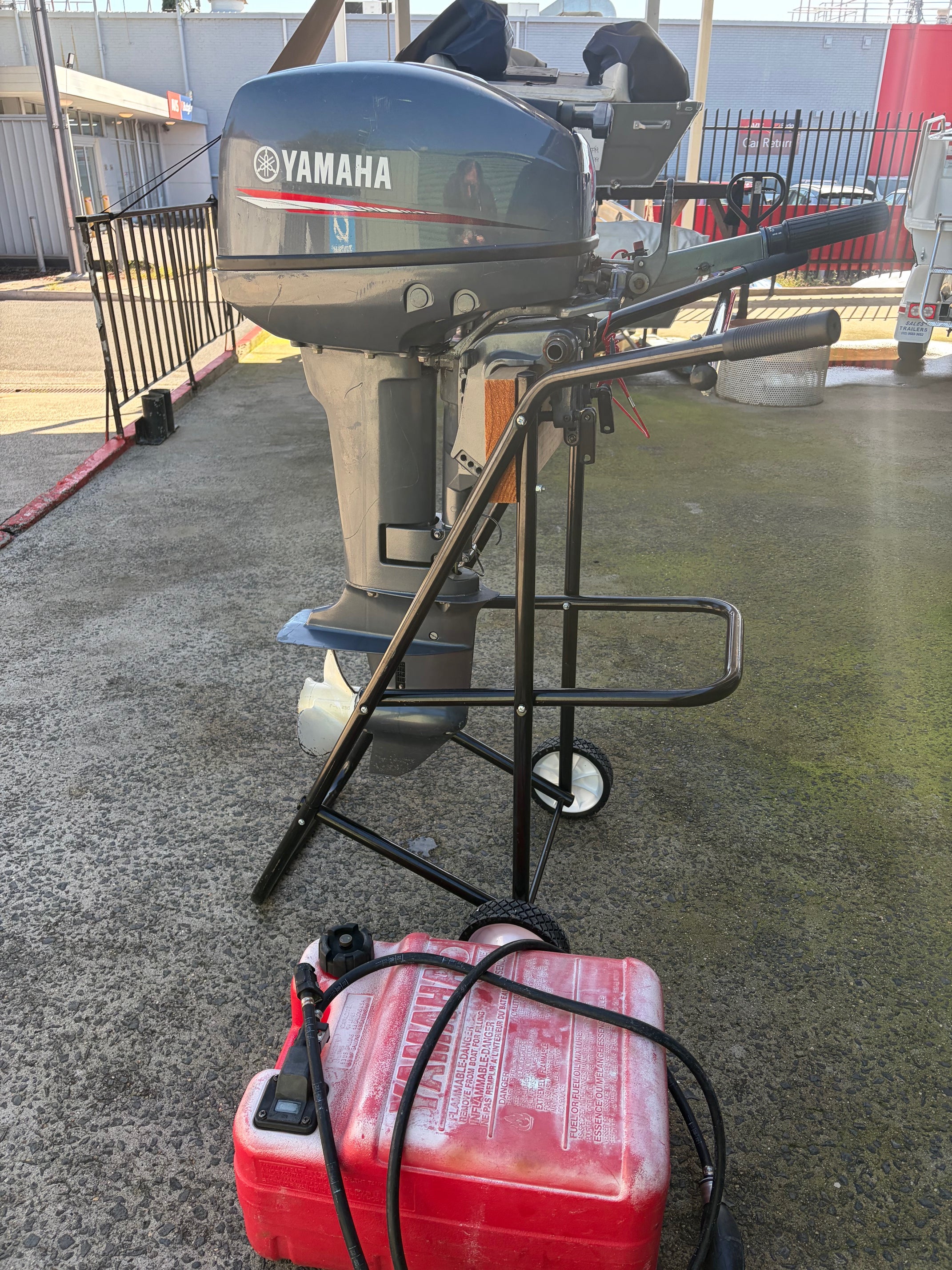 Used Yamaha 2 stroke short shaft outboard in good condition.