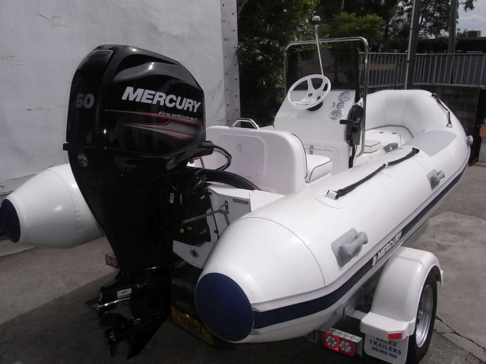 Mercury 460 Ocean Runner console package with Mercury 60hp EFI 4 stroke - waves-overseas